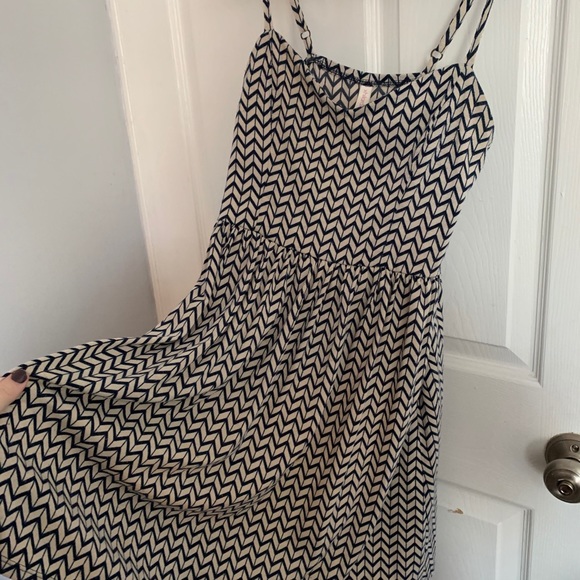 Summer Dress - Picture 1 of 3